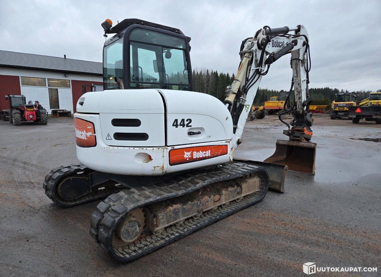 Bobcat 442, 2006, Diesel, 4,565 h Excavator, Honkajoki - Mini excavator: picture 3 Bobcat 442, 2006, Diesel, 4,565 h Excavator, Honkajoki - Mini excavator: picture 3