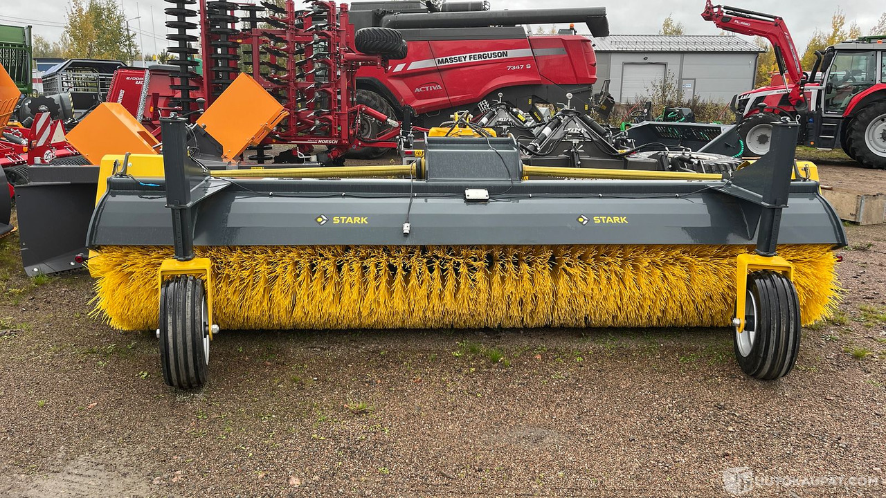 Broom Stark THM4500, 2024, mekaaninen takaharja, MTK25, Kouvola: picture 1