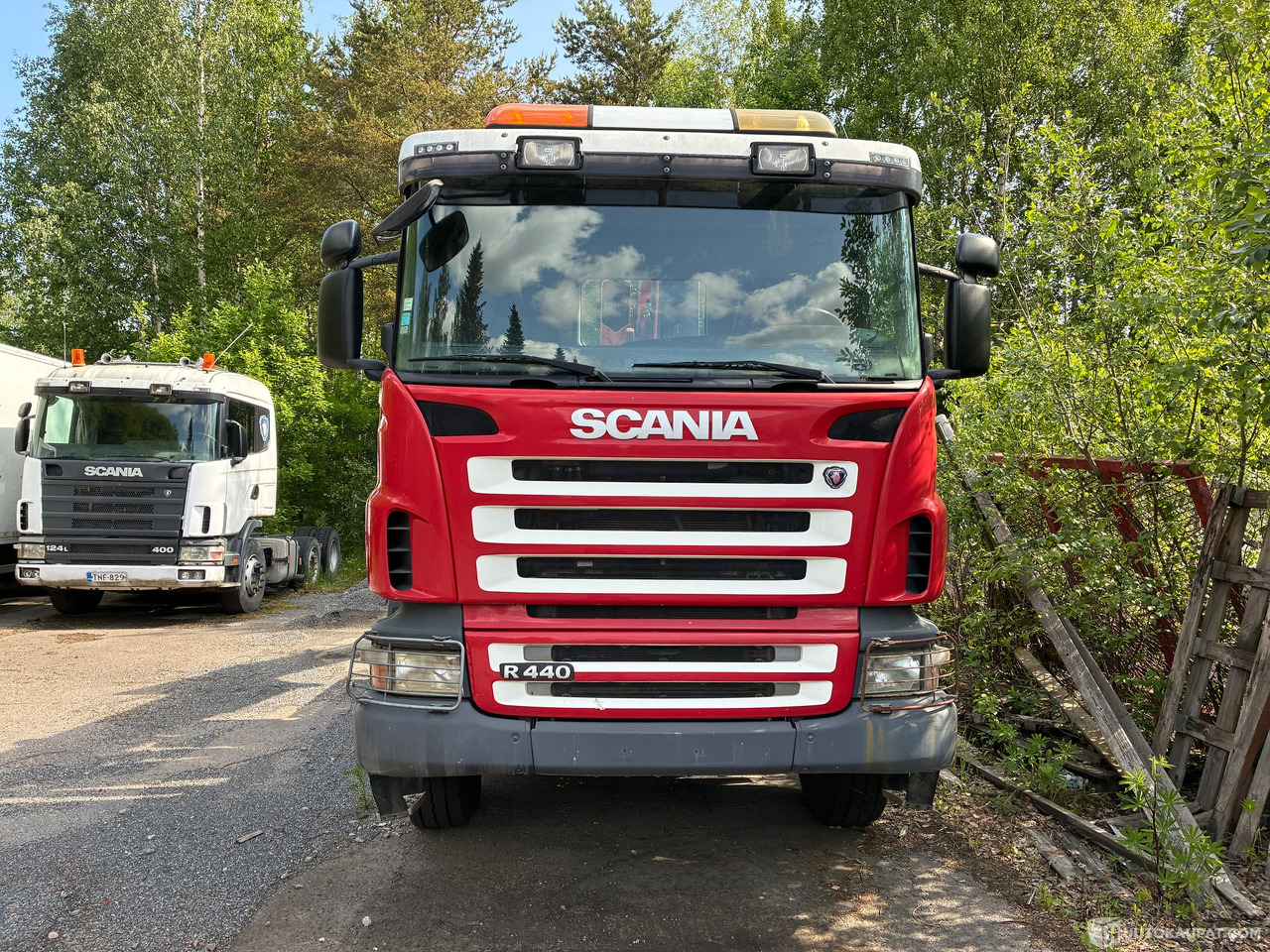 Scania R 440 8x4, 2010 Kuorma-Auto + Palfinger PK 23002 nosturi, Tampere - Truck: picture 1 Scania R 440 8x4, 2010 Kuorma-Auto + Palfinger PK 23002 nosturi, Tampere - Truck: picture 1