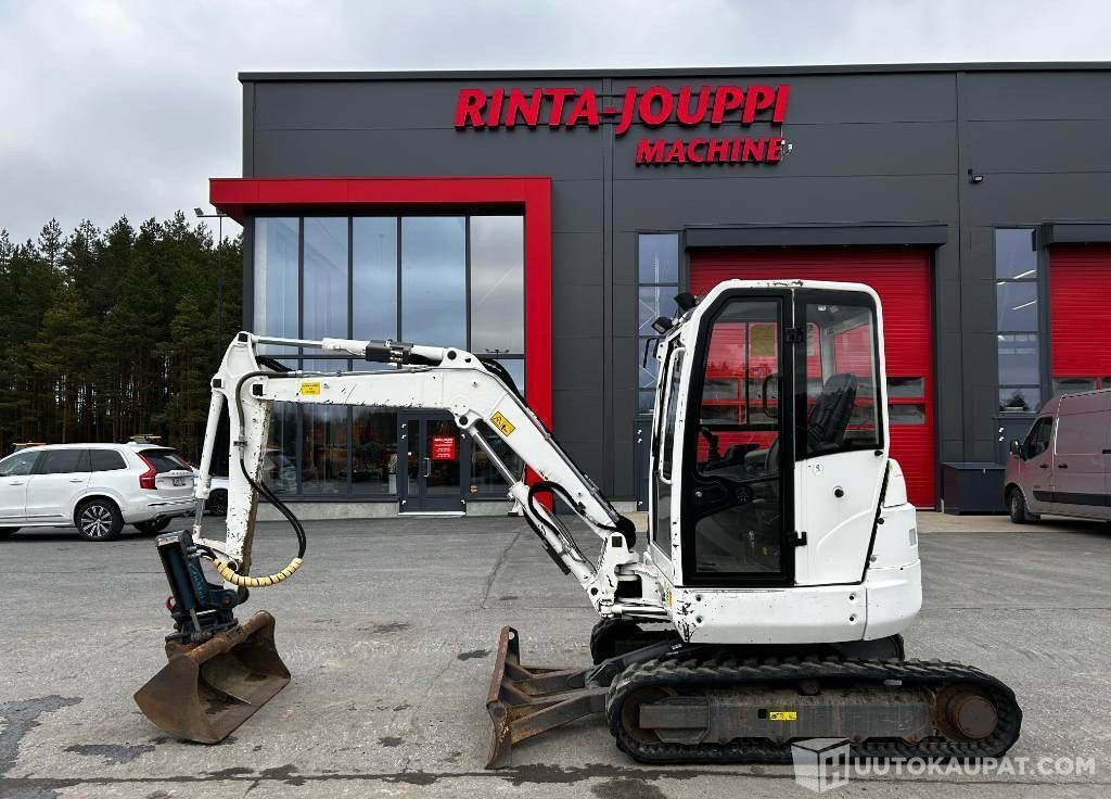 Volvo ECR 38 / Kallistuvaliitin, Uudet telat!, 2012, 3 245 h Kaivinkone, Ilmajoki - Mini excavator: picture 1 Volvo ECR 38 / Kallistuvaliitin, Uudet telat!, 2012, 3 245 h Kaivinkone, Ilmajoki - Mini excavator: picture 1