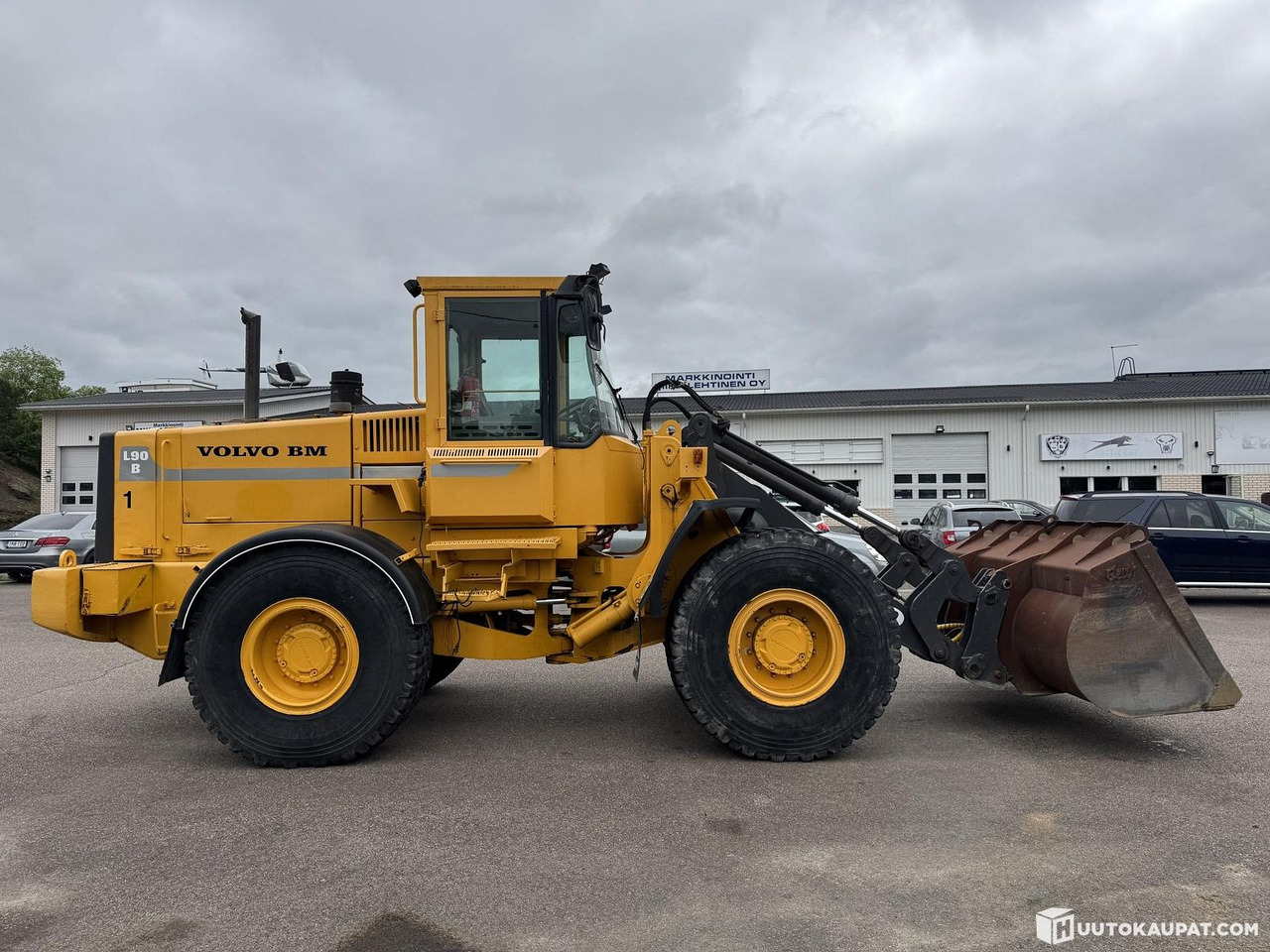 Volvo L90B - KAUHALLA!, 1992, Rauma - Wheel loader: picture 2 Volvo L90B - KAUHALLA!, 1992, Rauma - Wheel loader: picture 2