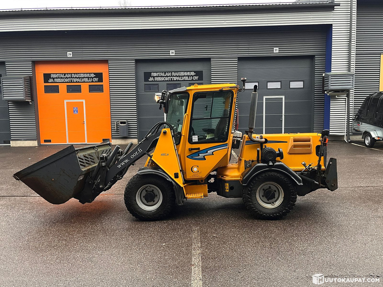 Wille 455B, property maintenance machine with extensive equipment, 2016, Vantaa - Compact loader: picture 5 Wille 455B, property maintenance machine with extensive equipment, 2016, Vantaa - Compact loader: picture 5
