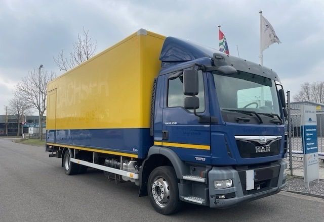 MAN TGM TGL 12.250 z Holandii KLIMA 7.2m AUTOMAT WINDA TOP CENA euro 6 nauka jazdy ESP ASR - Box truck: picture 1 MAN TGM TGL 12.250 z Holandii KLIMA 7.2m AUTOMAT WINDA TOP CENA euro 6 nauka jazdy ESP ASR - Box truck: picture 1