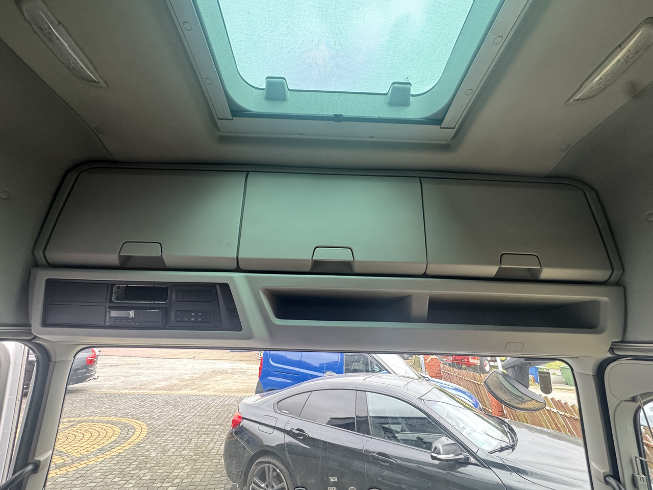 FORD F-Max 500 Trucks - Cab and interior: picture 1 FORD F-Max 500 Trucks - Cab and interior: picture 1