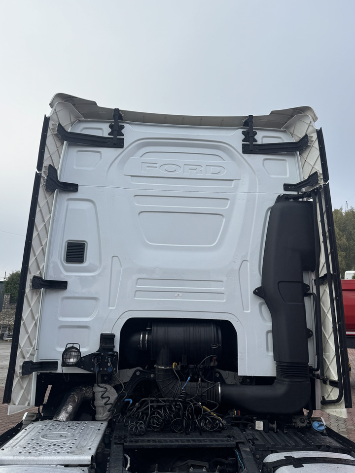 Ford F-Max - Cab: picture 5 Ford F-Max - Cab: picture 5