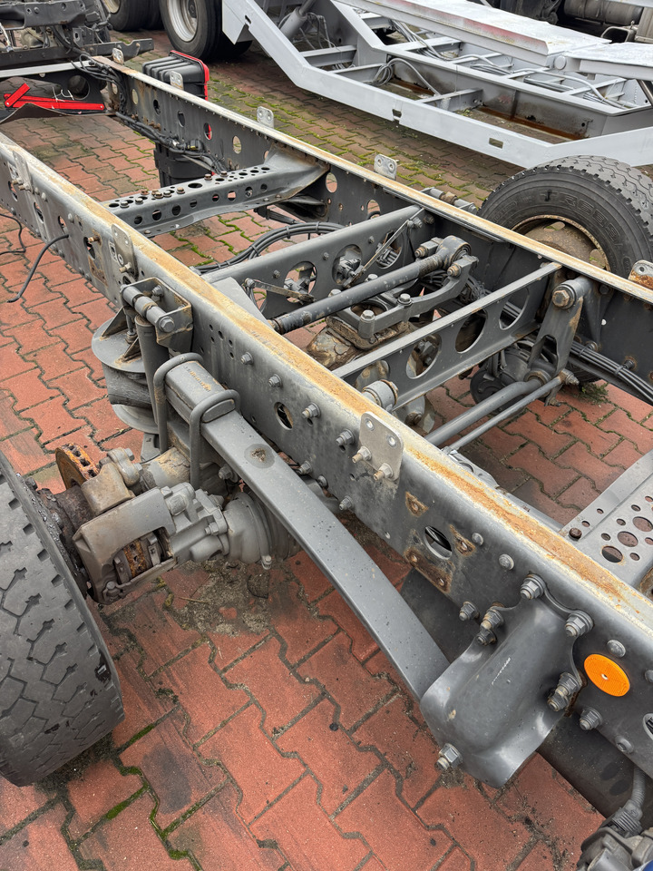 Mercedes Atego - Rear axle: picture 5 Mercedes Atego - Rear axle: picture 5