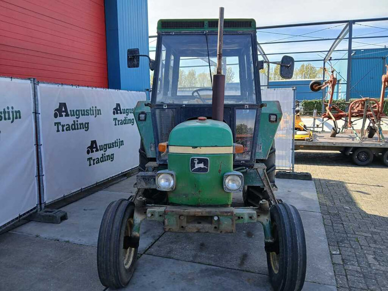 John Deere 2030 VCE - Farm tractor: picture 5 John Deere 2030 VCE - Farm tractor: picture 5