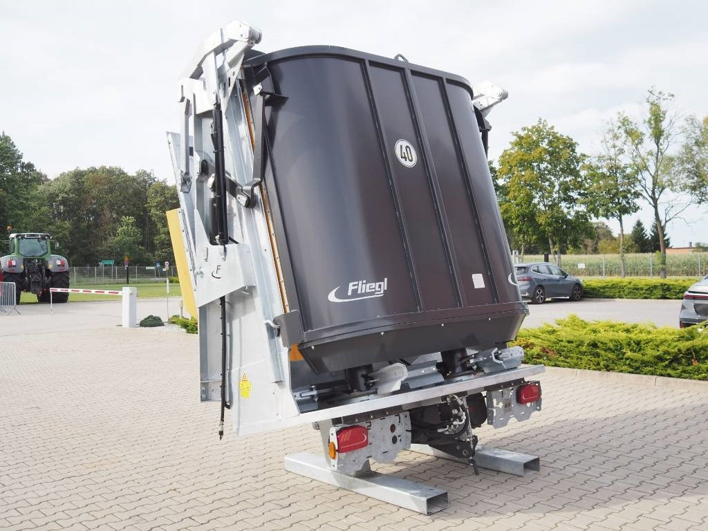 Fliegl S-2/ASW Profi  - Manure spreader: picture 3 Fliegl S-2/ASW Profi  - Manure spreader: picture 3