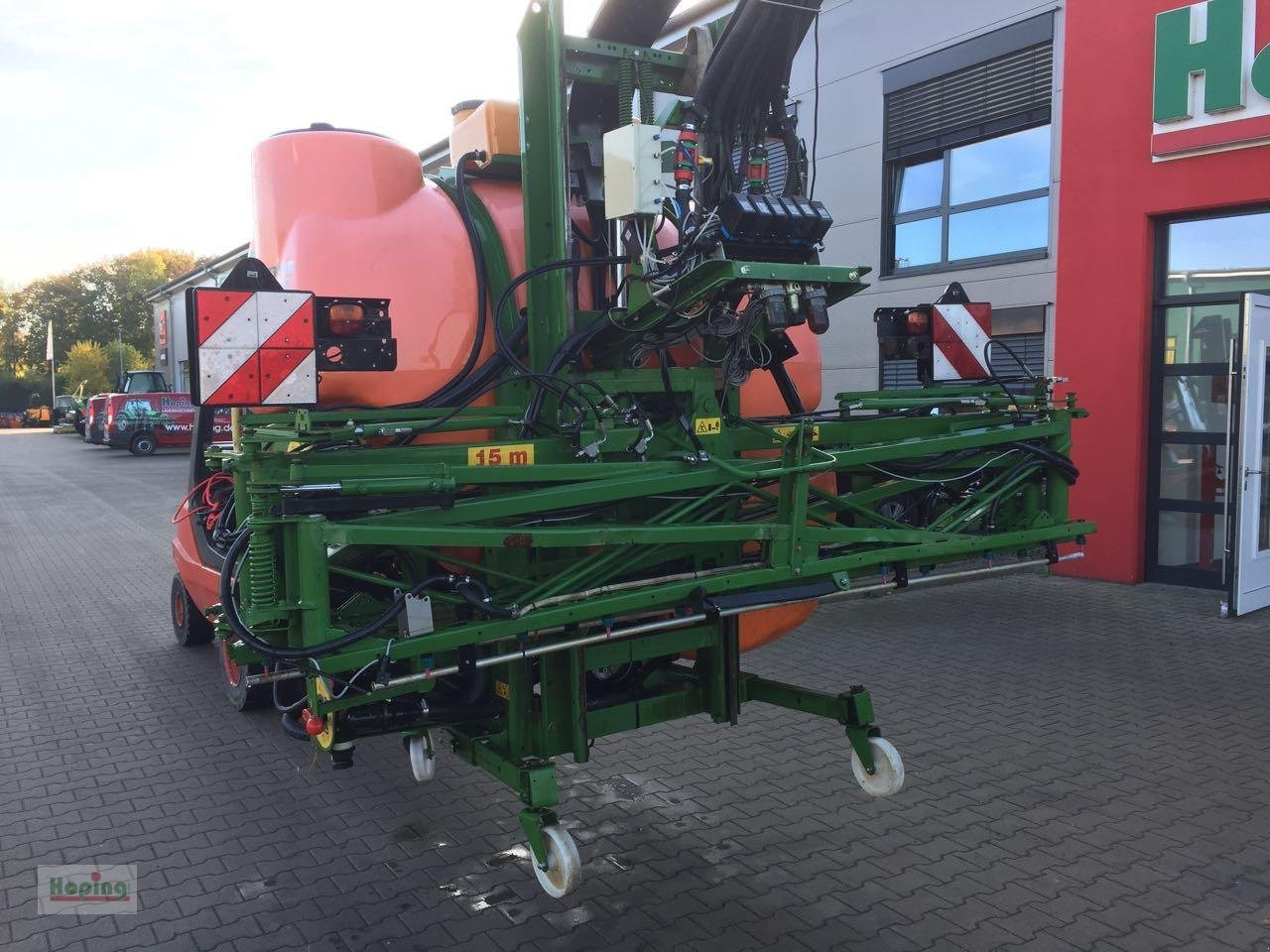 Amazone UF 1501 - Tractor mounted sprayer: picture 5 Amazone UF 1501 - Tractor mounted sprayer: picture 5