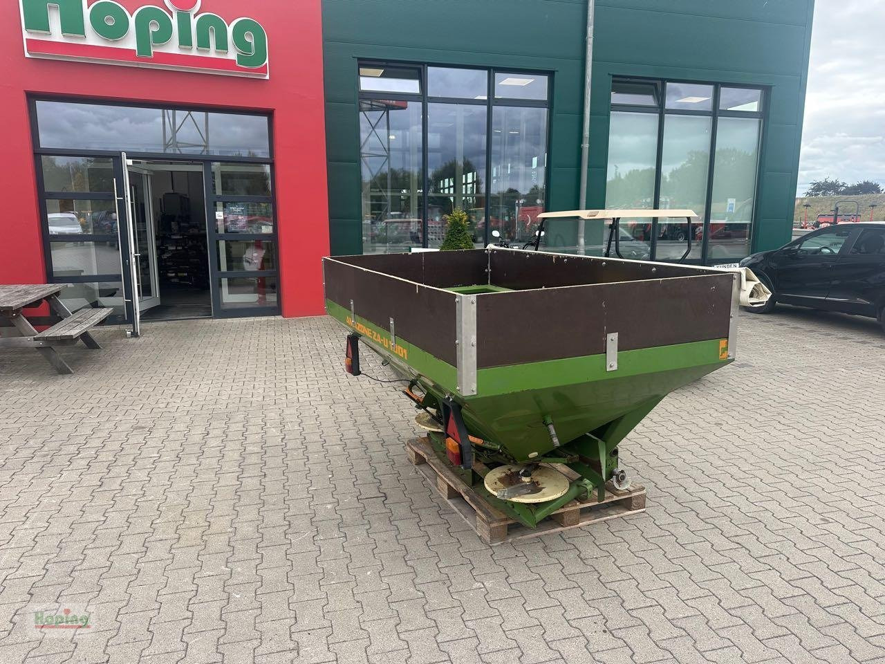 Amazone ZA-U 1001 - Fertilizer spreader: picture 2 Amazone ZA-U 1001 - Fertilizer spreader: picture 2