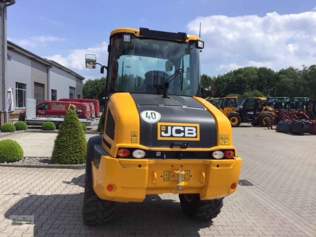 JCB 409 (40 km/h) - Wheel loader: picture 5 JCB 409 (40 km/h) - Wheel loader: picture 5