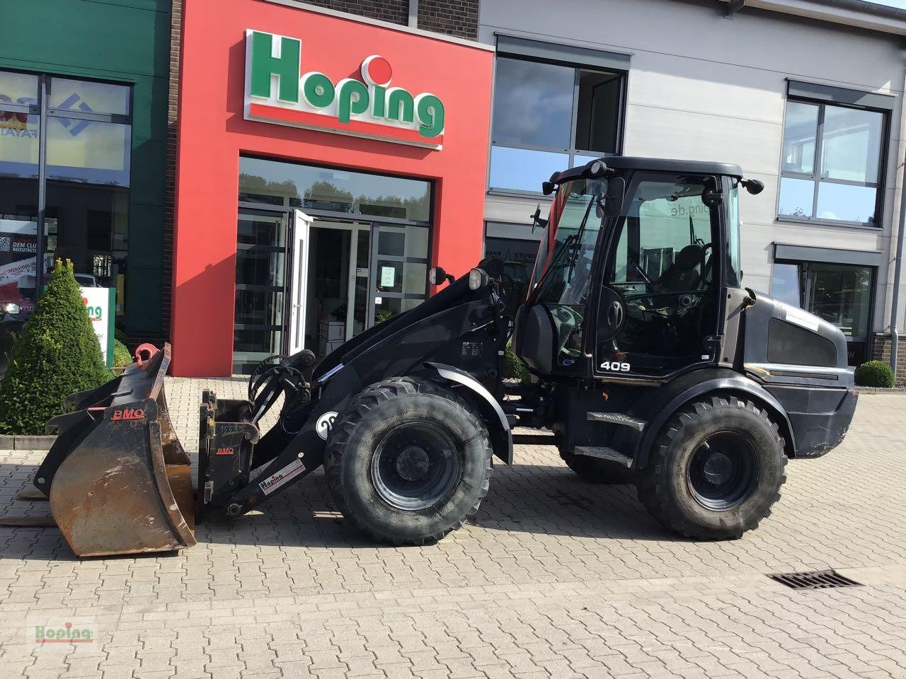 JCB 409 - Wheel loader: picture 2 JCB 409 - Wheel loader: picture 2