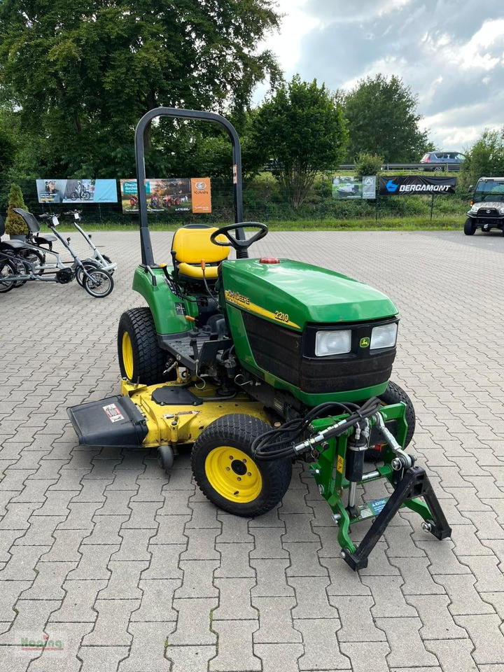 John Deere LV 2210 - Garden mower: picture 2 John Deere LV 2210 - Garden mower: picture 2