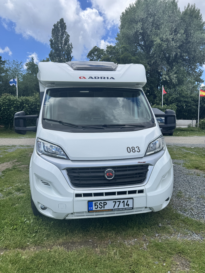 ADRIA Matrix 670 SL - Semi-integrated motorhome: picture 3 ADRIA Matrix 670 SL - Semi-integrated motorhome: picture 3