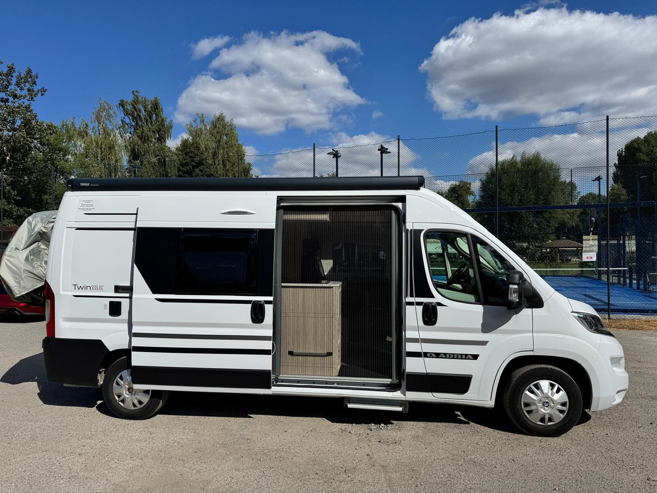 Leasing of ADRIA Twin 600 SP ADRIA Twin 600 SP: picture 7