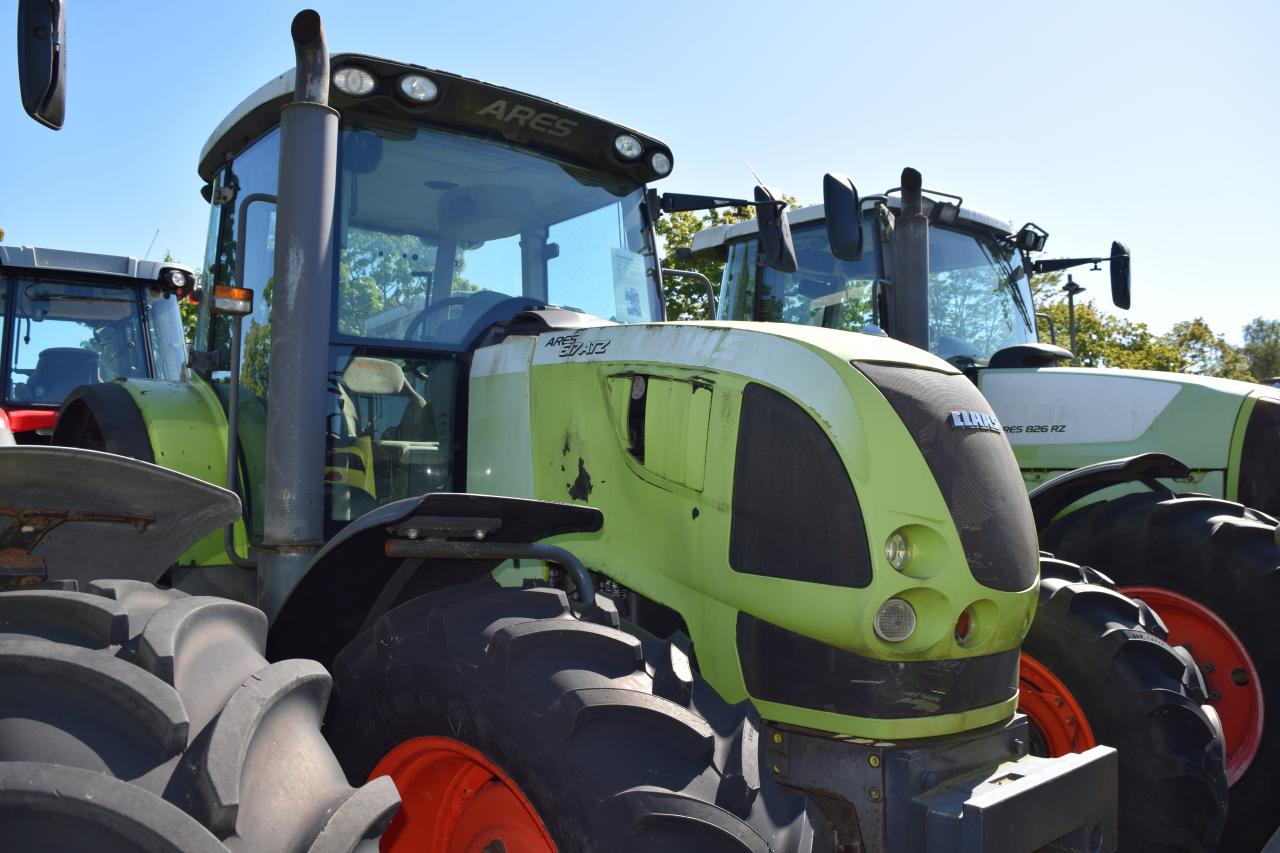 CLAAS Ares 617 ATZ - Farm tractor: picture 2 CLAAS Ares 617 ATZ - Farm tractor: picture 2