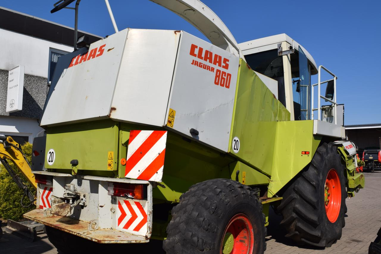 CLAAS Jaguar 860 - Forage harvester: picture 3 CLAAS Jaguar 860 - Forage harvester: picture 3