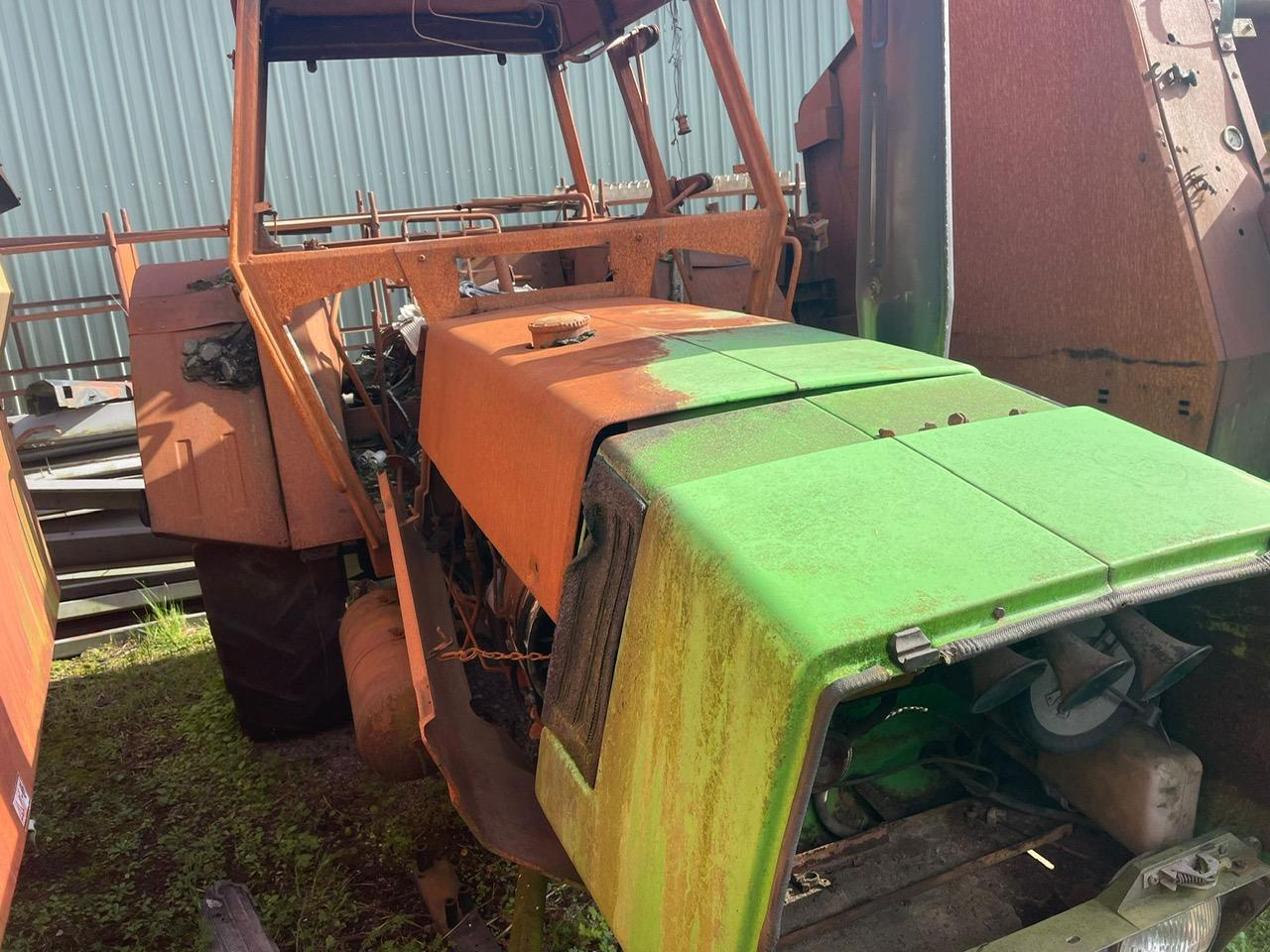 Deutz-Fahr DX 6.10 *zur Teileverwertung* - Farm tractor: picture 2 Deutz-Fahr DX 6.10 *zur Teileverwertung* - Farm tractor: picture 2