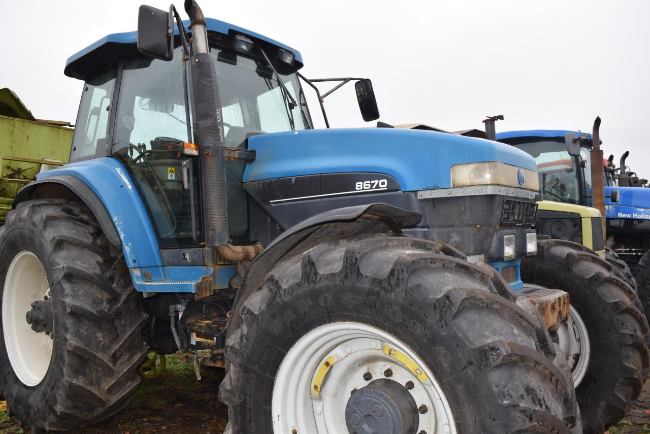 New Holland 8670 TA - Farm tractor: picture 2 New Holland 8670 TA - Farm tractor: picture 2