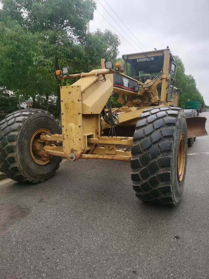CAT 16H - Grader: picture 2 CAT 16H - Grader: picture 2