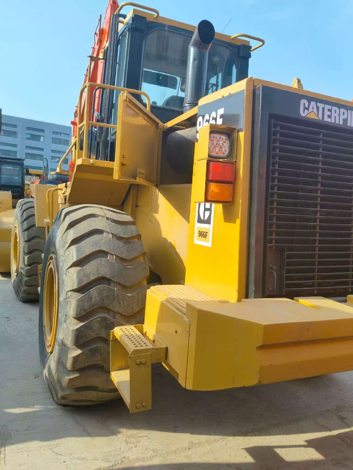 CATERPILLAR 966F - Wheel loader: picture 1 CATERPILLAR 966F - Wheel loader: picture 1