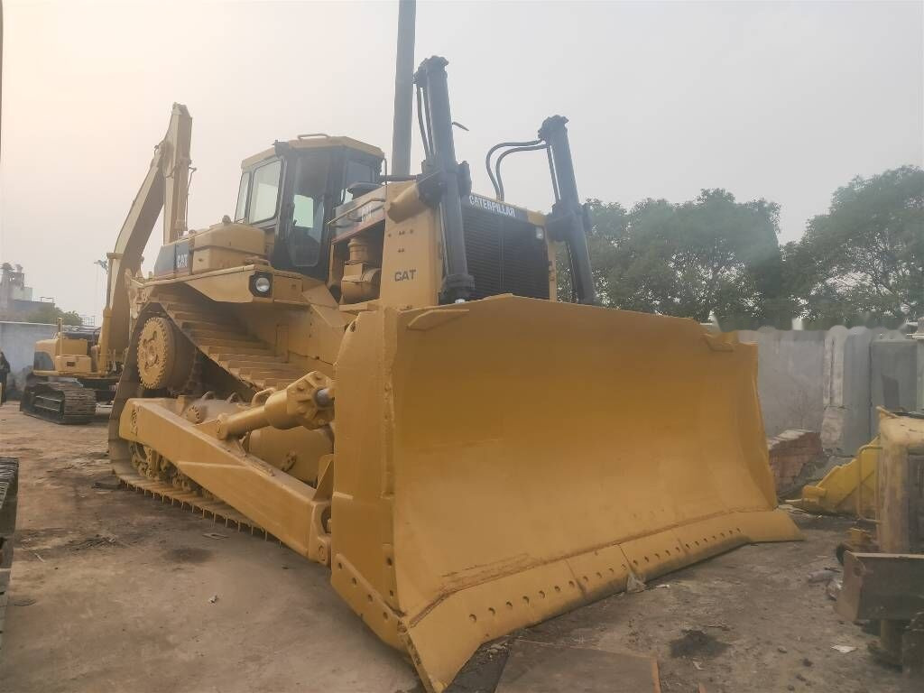 Caterpillar D 9 N - Bulldozer: picture 3 Caterpillar D 9 N - Bulldozer: picture 3
