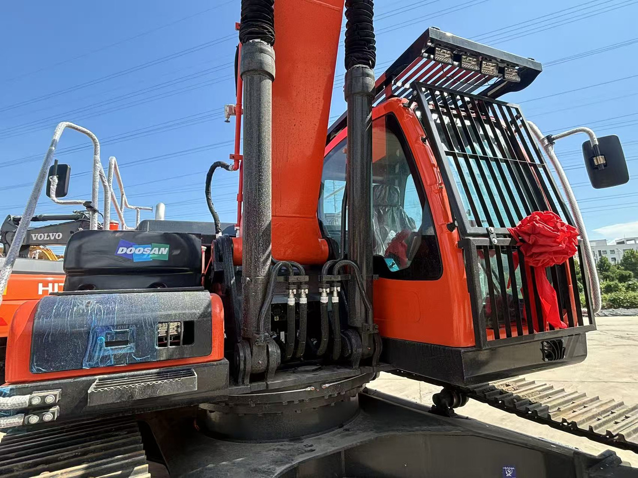 DOOSAN DX340LC-9C - Crawler excavator: picture 4 DOOSAN DX340LC-9C - Crawler excavator: picture 4