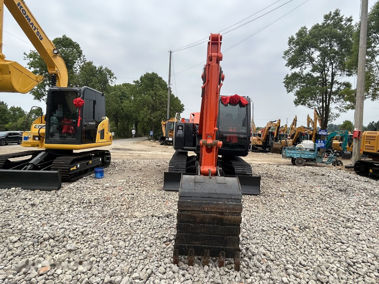 Hitachi zx70 - Crawler excavator: picture 2 Hitachi zx70 - Crawler excavator: picture 2