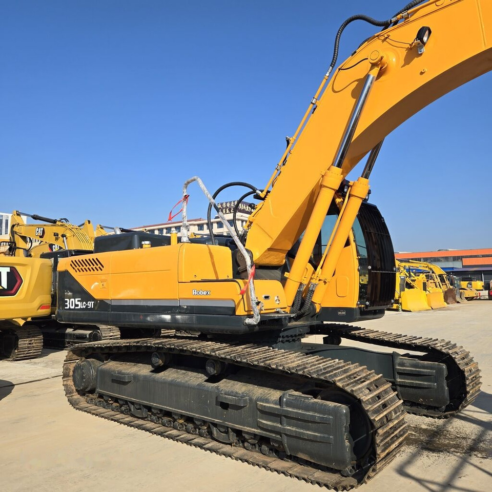 Hyundai R305LC-9T - Crawler excavator: picture 3 Hyundai R305LC-9T - Crawler excavator: picture 3