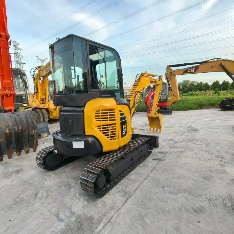 KOMATSU PC35MR - Mini excavator: picture 2 KOMATSU PC35MR - Mini excavator: picture 2