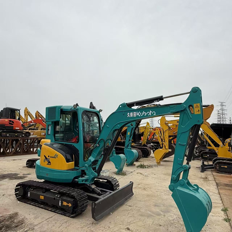 KUBOTA U35 - Mini excavator: picture 1 KUBOTA U35 - Mini excavator: picture 1