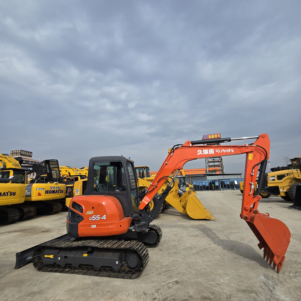 KUBOTA U55-4 - Mini excavator: picture 1 KUBOTA U55-4 - Mini excavator: picture 1