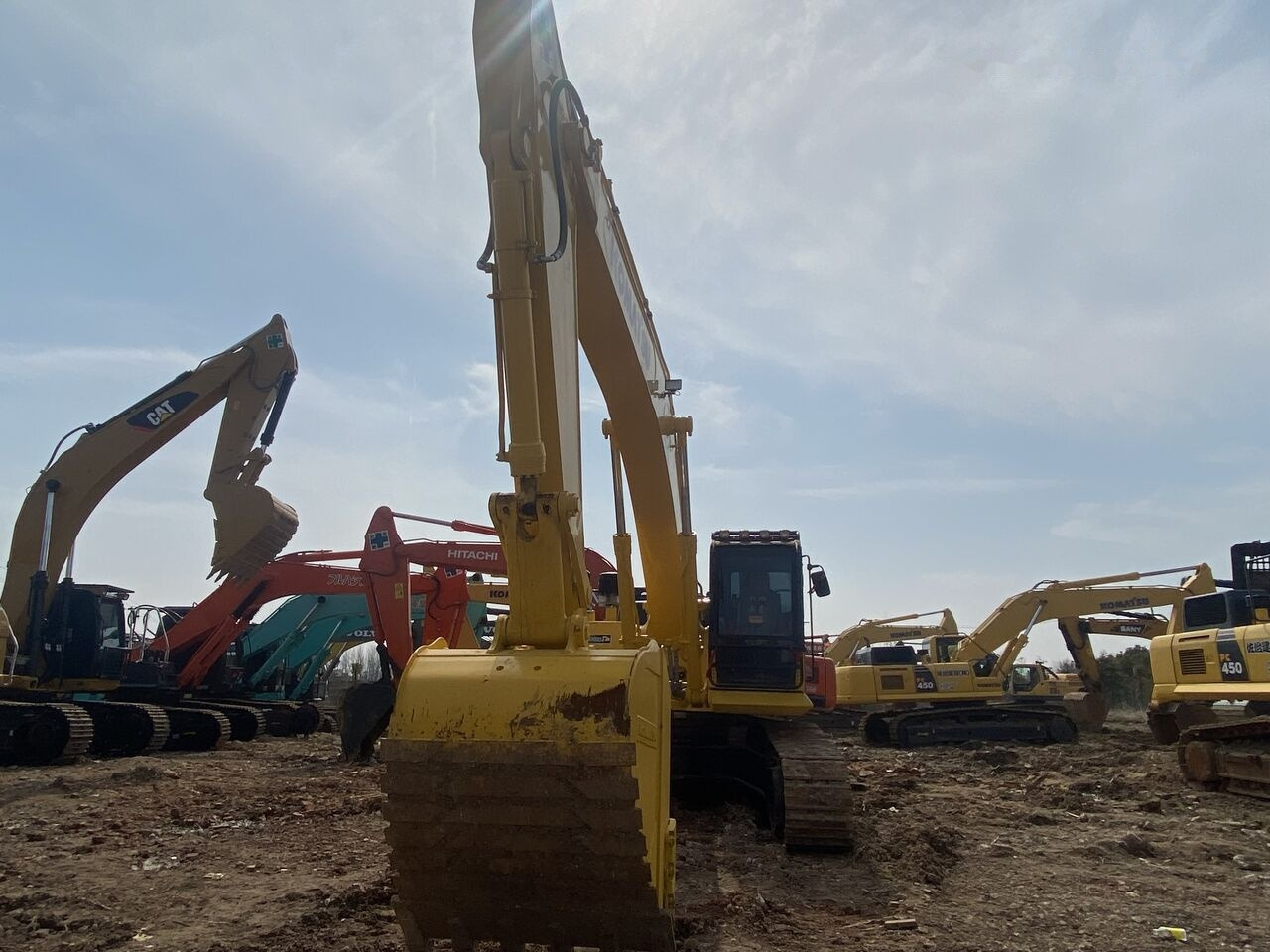 Komatsu PC350 - Crawler excavator: picture 4 Komatsu PC350 - Crawler excavator: picture 4