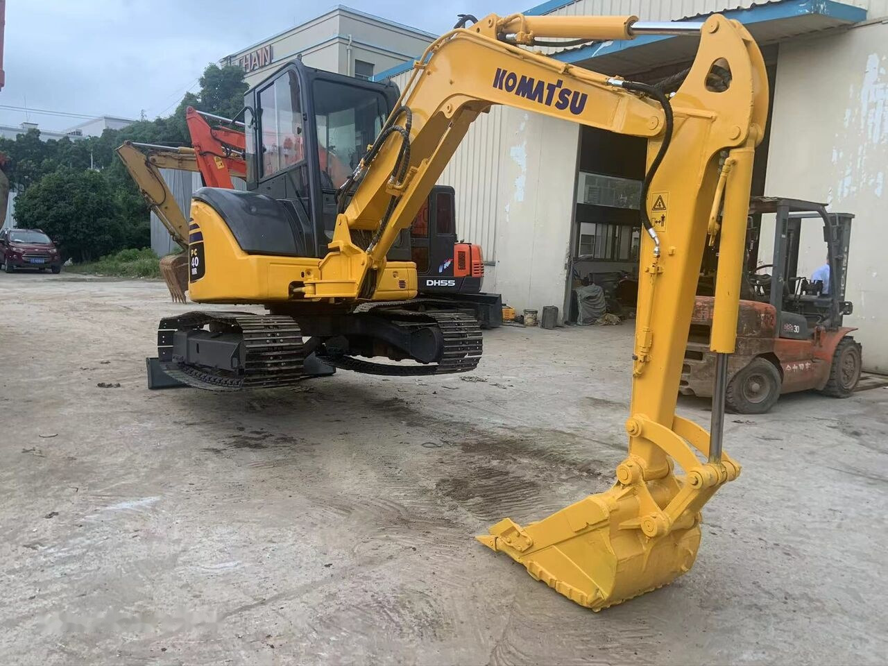 Komatsu PC40MR - Mini excavator: picture 5 Komatsu PC40MR - Mini excavator: picture 5