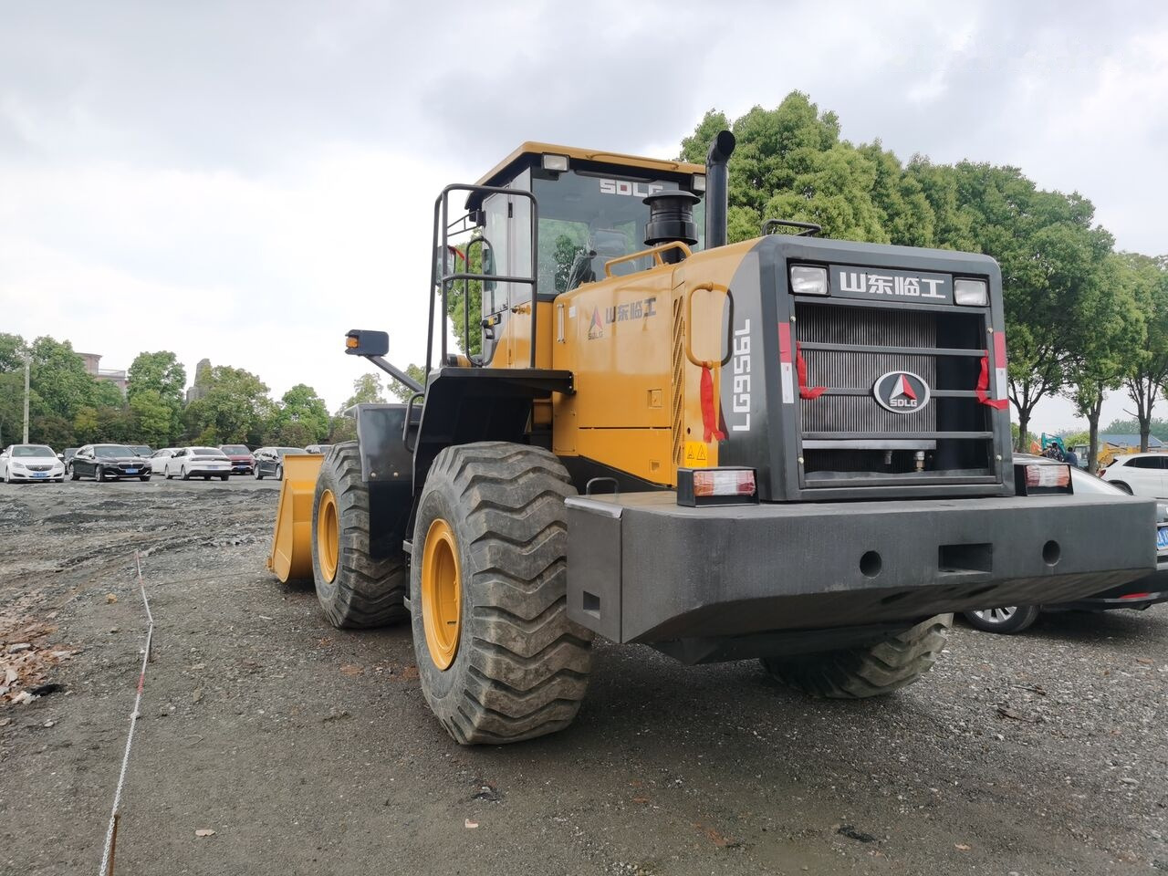 Wheel loader SDLG LG956L: picture 8