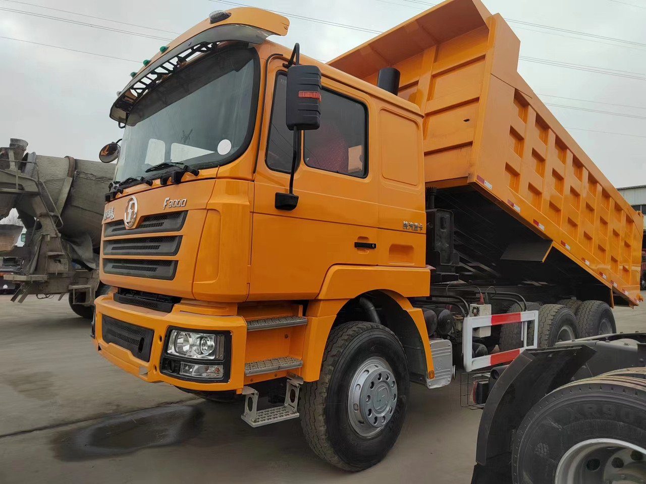 SHACMAN F3000 - Tipper: picture 4 SHACMAN F3000 - Tipper: picture 4