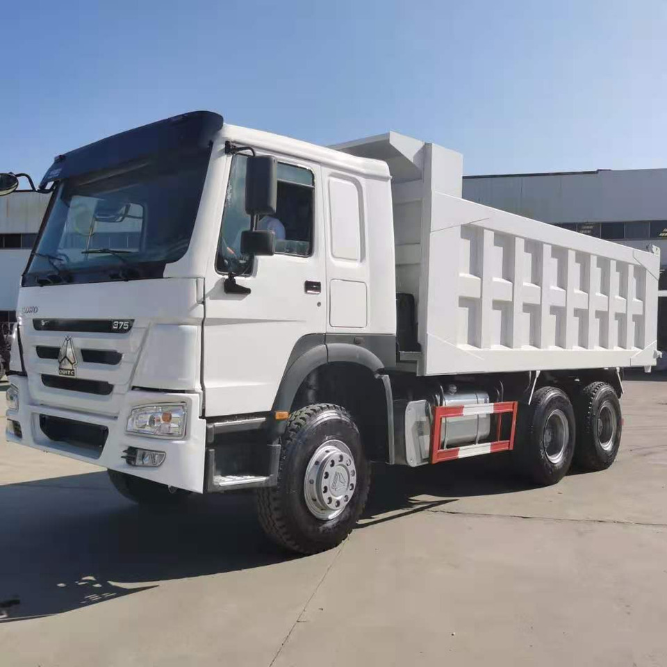 SINOTRUK HOWO - Tipper: picture 4 SINOTRUK HOWO - Tipper: picture 4