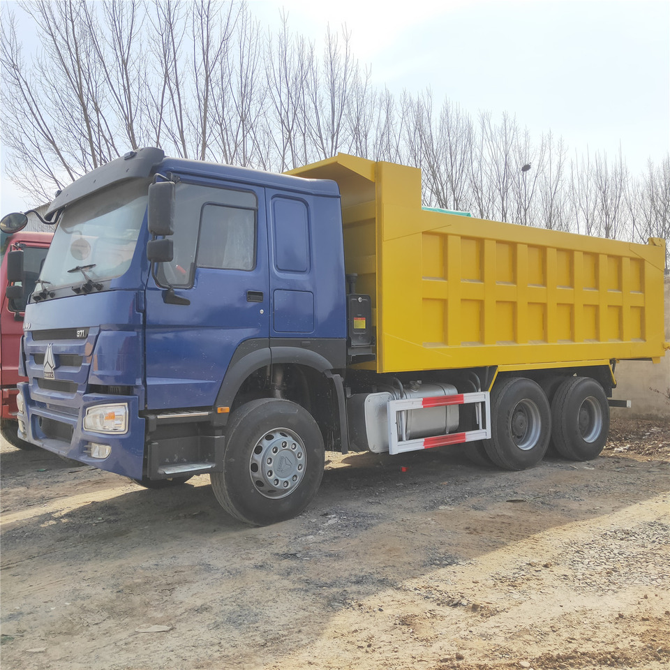 SINOTRUK HOWO - Tipper: picture 4 SINOTRUK HOWO - Tipper: picture 4