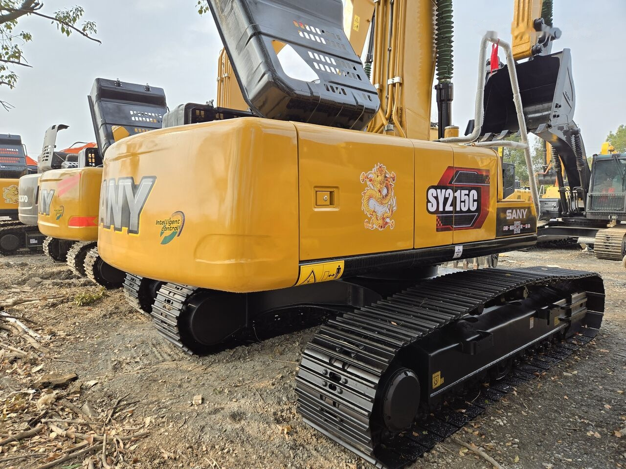 Sany SY215C - Crawler excavator: picture 3 Sany SY215C - Crawler excavator: picture 3