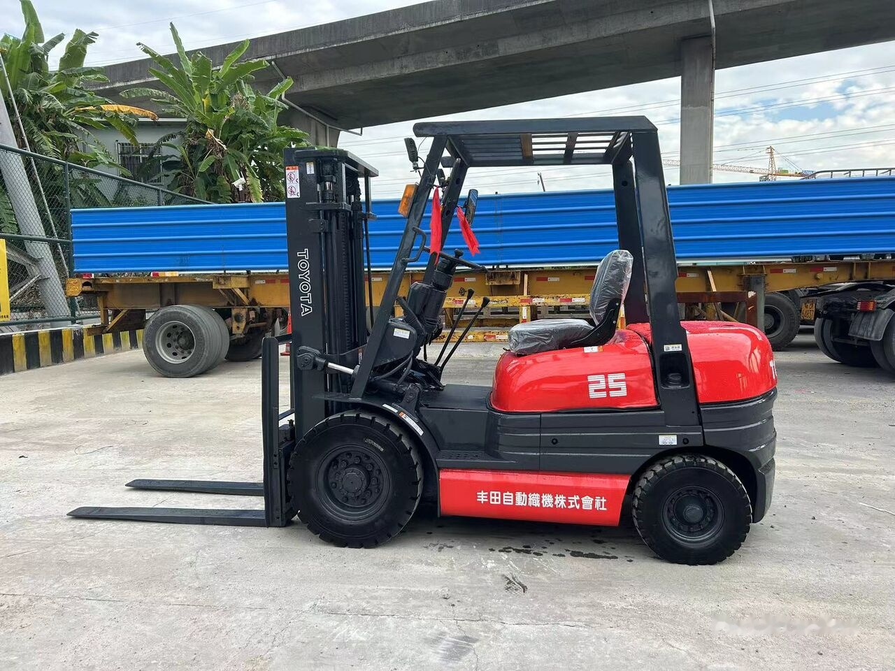 Toyota FD25 - Diesel forklift: picture 4 Toyota FD25 - Diesel forklift: picture 4