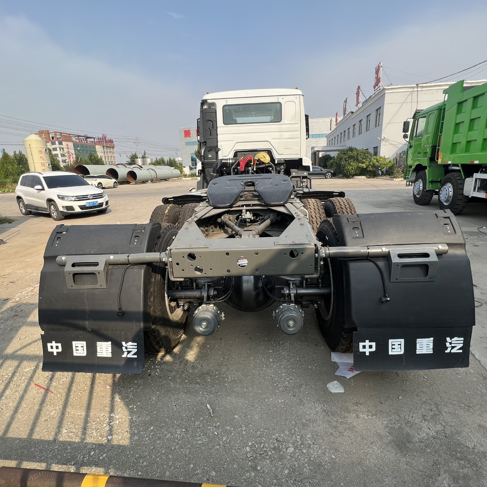 - Tractor unit: picture 5 - Tractor unit: picture 5