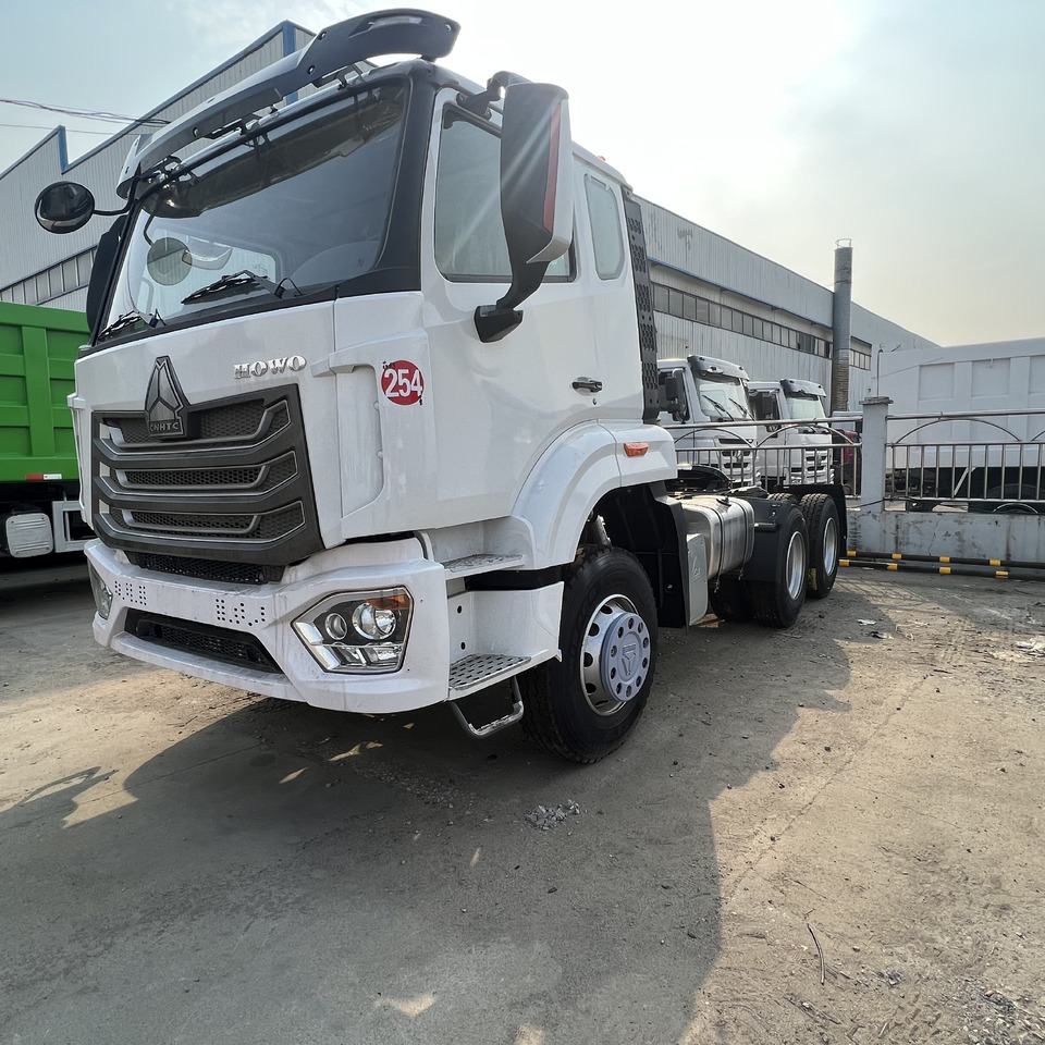 - Tractor unit: picture 1 - Tractor unit: picture 1