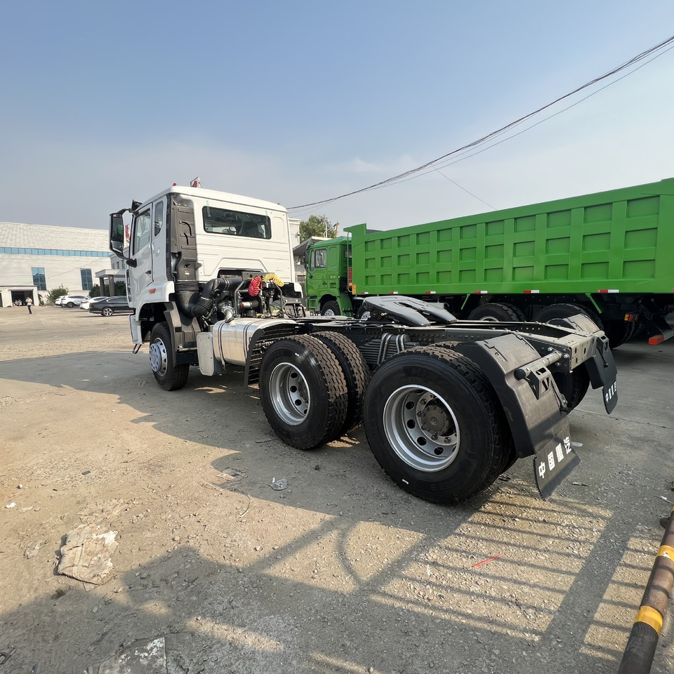 - Tractor unit: picture 4 - Tractor unit: picture 4