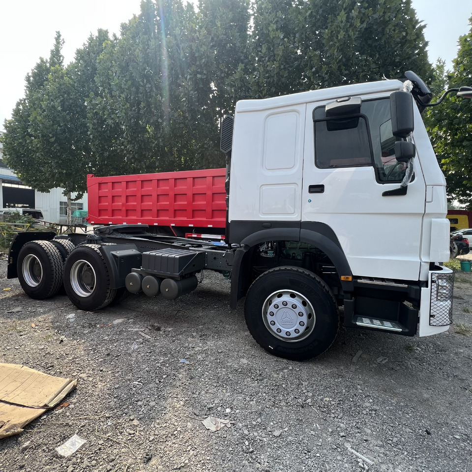 SINOTRUK HOWO tralier head - Tractor unit: picture 1 SINOTRUK HOWO tralier head - Tractor unit: picture 1
