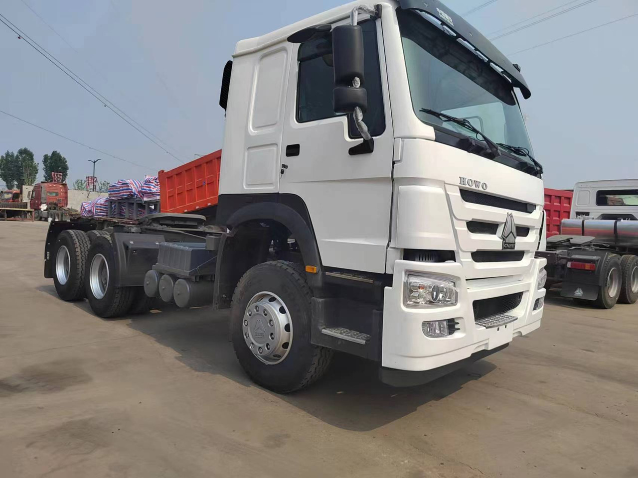 SINOTRUK Trailer head - Tractor unit: picture 3 SINOTRUK Trailer head - Tractor unit: picture 3