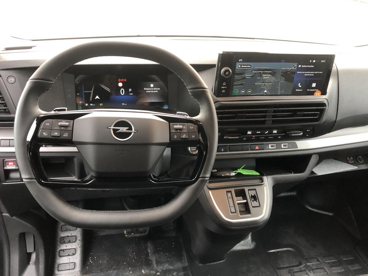 OPEL Vivaro XL 2.2 Diesel - 180CH EAT8 CABINE APPROFONDIE 5 PLACES - Panel van: picture 4 OPEL Vivaro XL 2.2 Diesel - 180CH EAT8 CABINE APPROFONDIE 5 PLACES - Panel van: picture 4