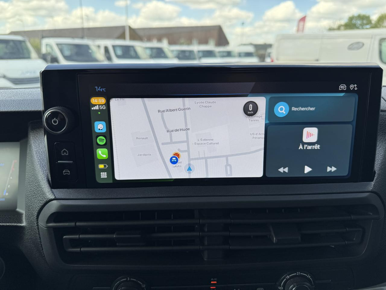 Leasing of PEUGEOT Expert M 2.0 BlueHDi - 145 III FOURGON Fourgon PHASE 2 PEUGEOT Expert M 2.0 BlueHDi - 145 III FOURGON Fourgon PHASE 2: picture 6 Leasing of PEUGEOT Expert M 2.0 BlueHDi - 145 III FOURGON Fourgon PHASE 2 PEUGEOT Expert M 2.0 BlueHDi - 145 III FOURGON Fourgon PHASE 2: picture 6