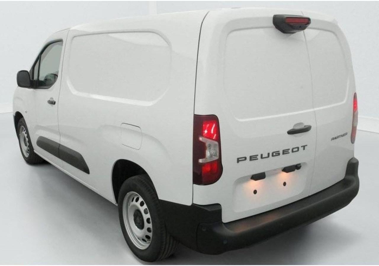 PEUGEOT Partner XL 950KG 1.5 BlueHDi S&S - 100 III FOURGON Fourgon XL PHASE 2 - Panel van: picture 5 PEUGEOT Partner XL 950KG 1.5 BlueHDi S&S - 100 III FOURGON Fourgon XL PHASE 2 - Panel van: picture 5