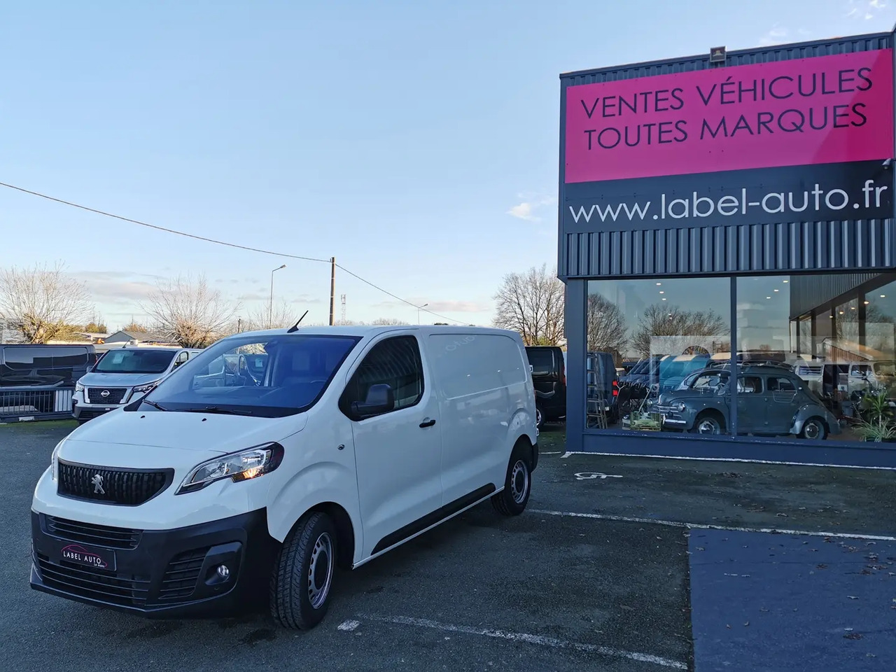 Peugeot Expert STANDARD 1.5 BLUEHDI 120CH S&S ASPHALT - Panel van: picture 5 Peugeot Expert STANDARD 1.5 BLUEHDI 120CH S&S ASPHALT - Panel van: picture 5