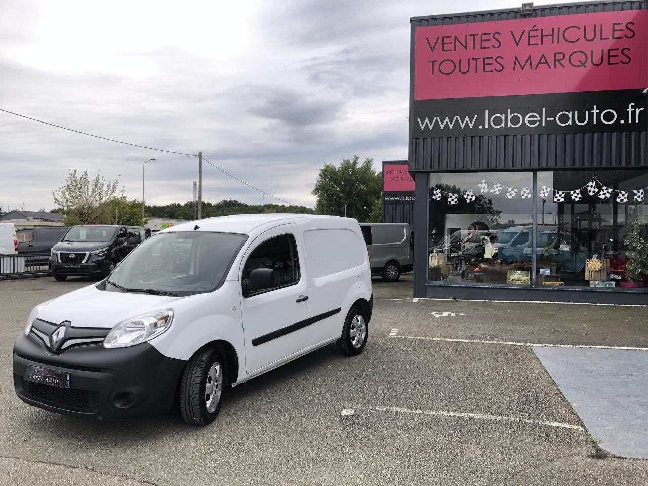 Panel van RENAULT KANGOO 1.5 DCI 80CH CONFORT: picture 6 Panel van RENAULT KANGOO 1.5 DCI 80CH CONFORT: picture 6